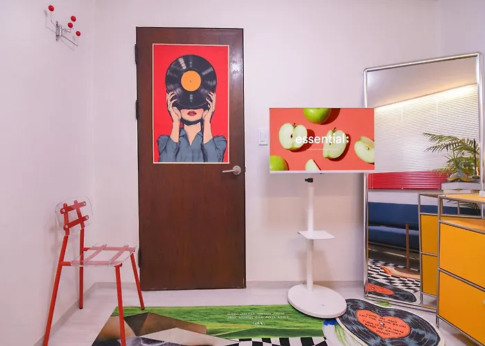 Apartment Hongdae 1min To Subway, Easy Access To Itaewon & Jongro