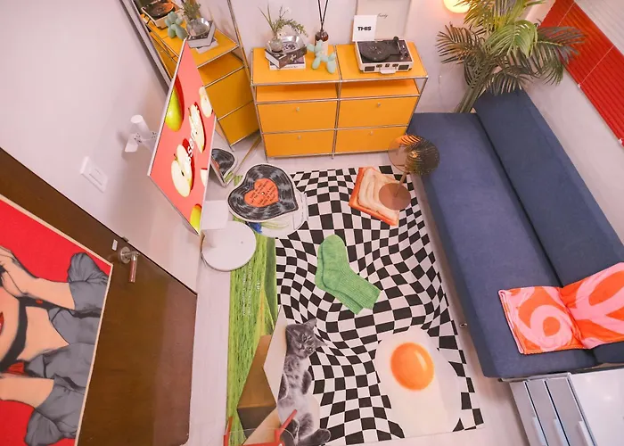 Hongdae 1min To Subway, Easy Access To Itaewon & Jongro Seoul